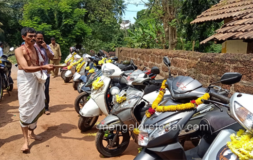Ayuda pooja in mangalore